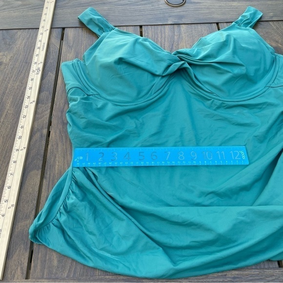 Anne Cole Plus Size Twisted Front Underwire Tankini 24 W Macys - Picture 3 of 9